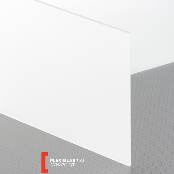 Plexiglas XT (3050x2050x4mm) WN670 pusiau balta (01670)