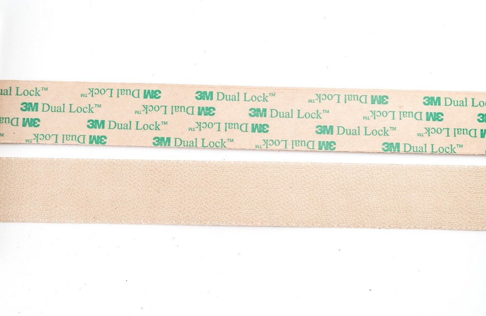 Juosta lipdukas 3M Dual Lock SJ4570 (25mm x 45,7m), skaidri