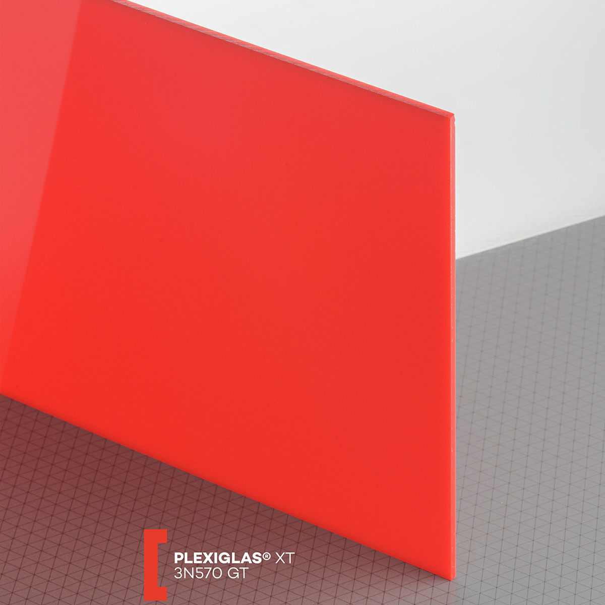 Plexiglas XT (3050x2050x3mm) 3N570 raudona (57570)